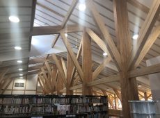 【木造で建築された図書館】